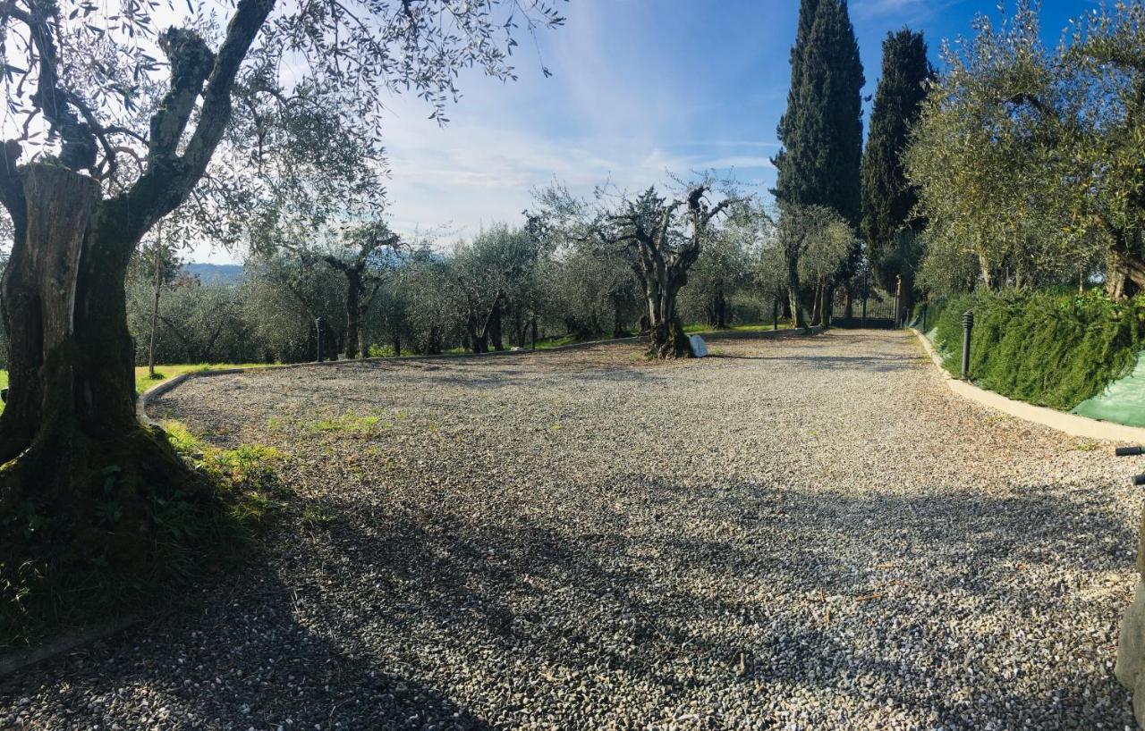 Cozy Tuscany Apartment With View Pescia Ngoại thất bức ảnh